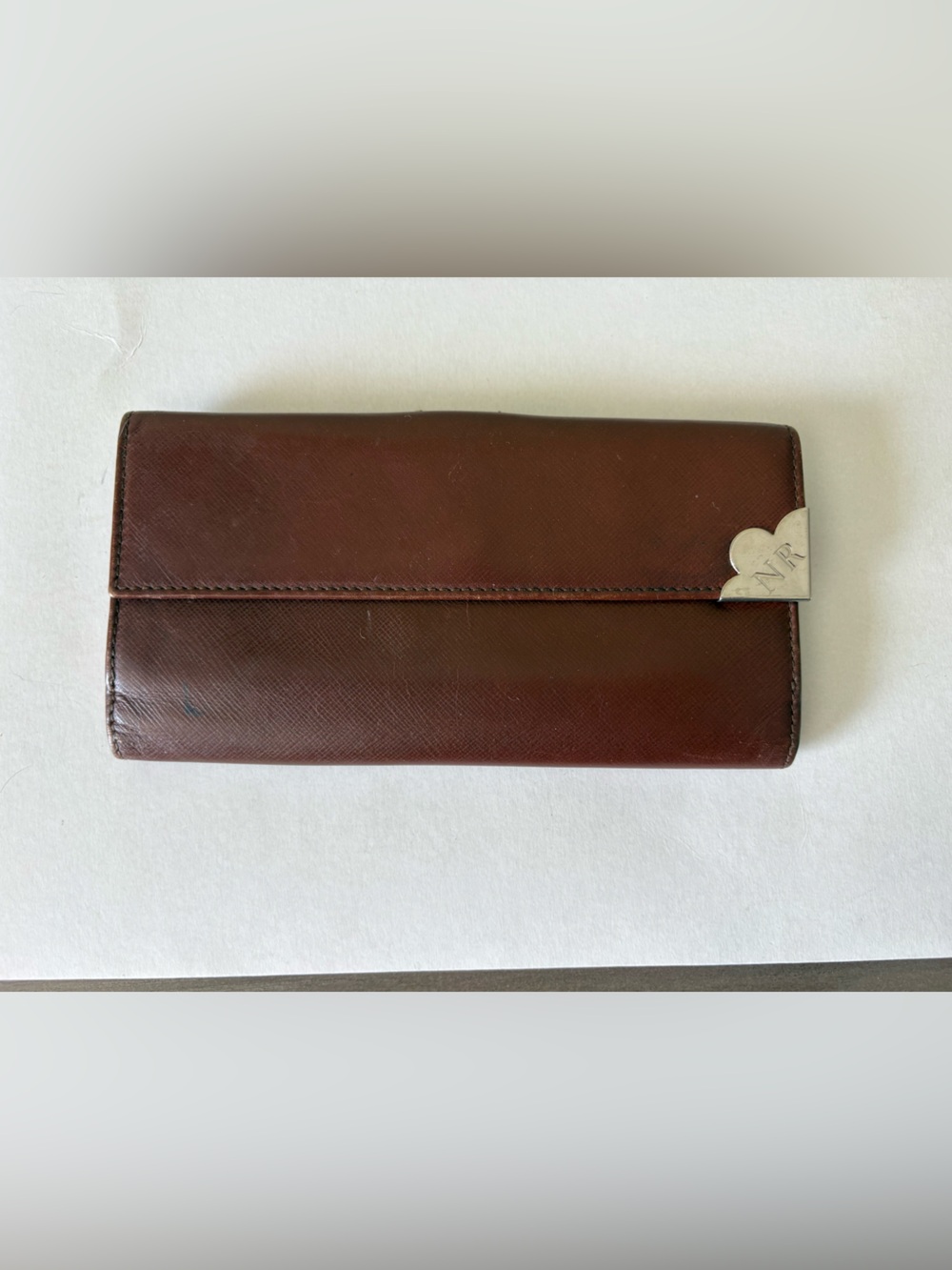 Vintage Nina Ricci Brown Leather Long Wallet NR Heart Hardware Designer